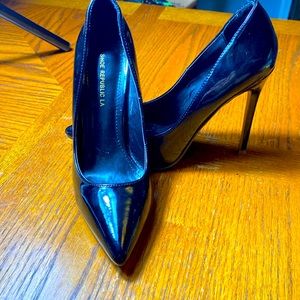 Women’s Shoe Republic LA black heels. Size 8.5. sku 09